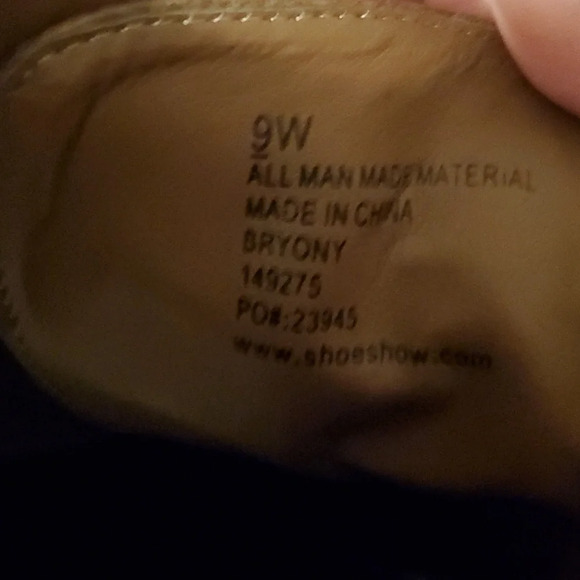 Hot Tomato Chunky Heel Lace Up Ankle Booties Size 9W - Picture 8 of 14